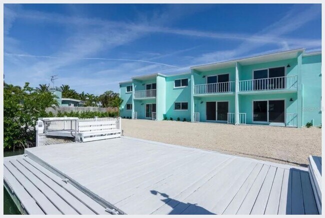 Building Photo - 500 Madeira Rentals / Unit 2