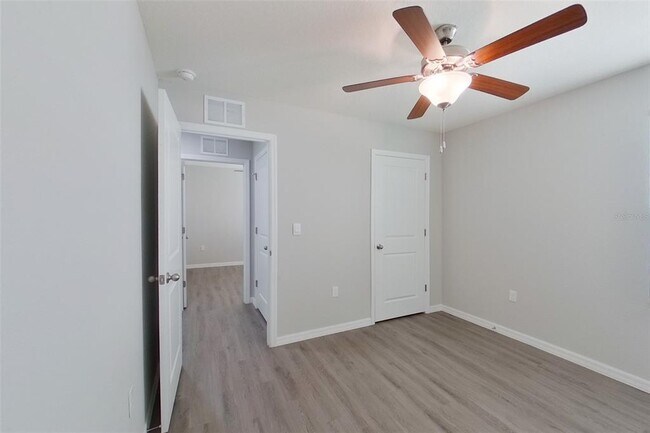 Building Photo - 8595 SW 43rd Ter