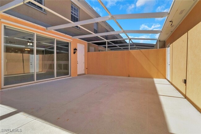 Building Photo - 28721 Alessandria Cir