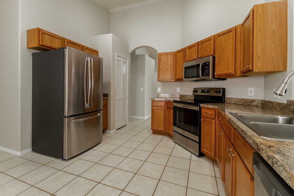 Building Photo - 1802 Meadow Pond Way