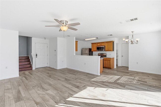 Building Photo - 1109 Mooreland Dr