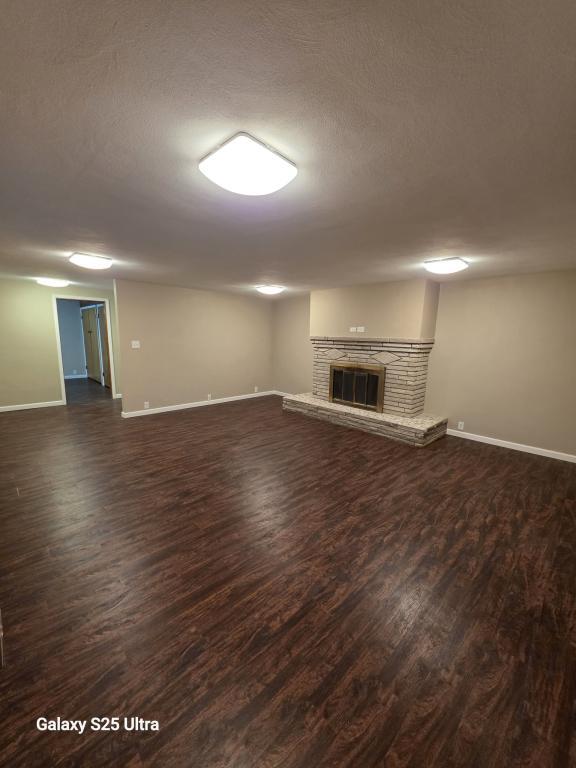 Building Photo - 623 W Main St