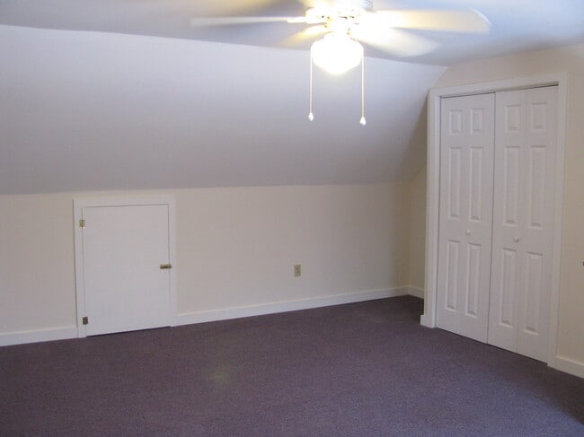 Building Photo - 58 Trailwood Dr
