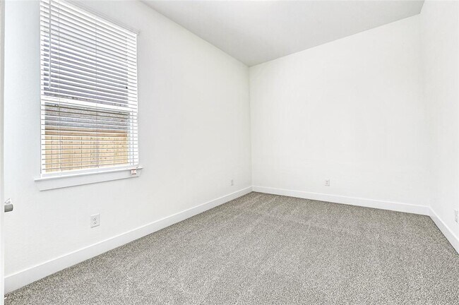 Building Photo - 21711 Meridian Duskywing Dr