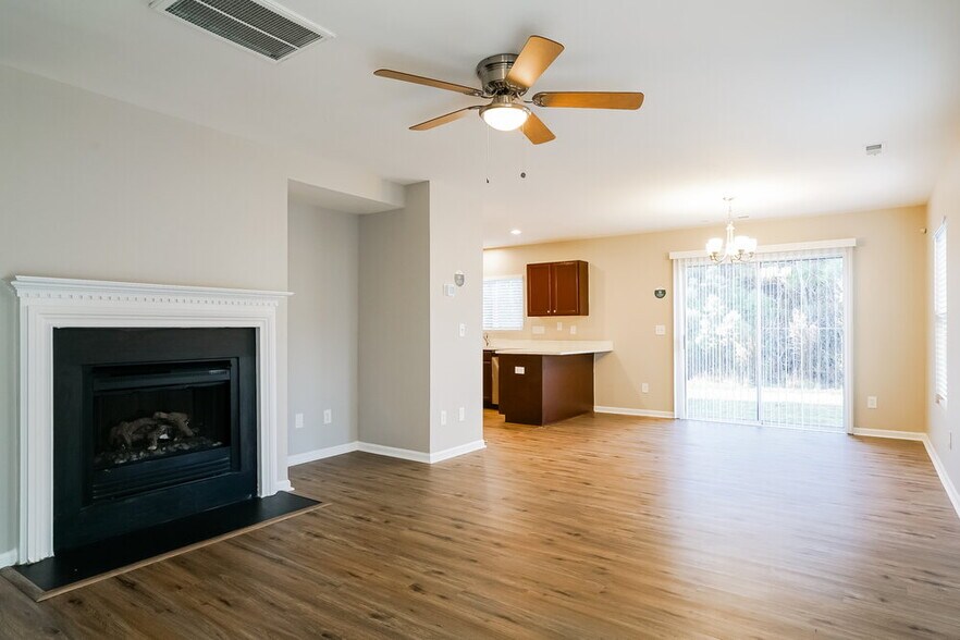 Building Photo - 8174 Cohosh Ct