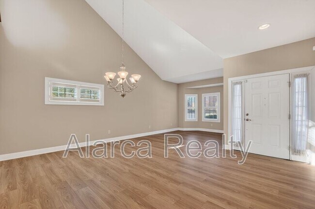 Building Photo - 8723 Whistlers Chase Dr