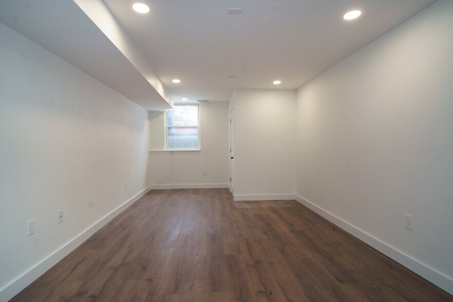 Bedroom 1 - 1919 N 5th St