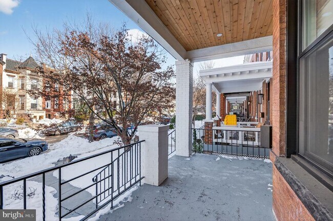 Building Photo - 32 Adams St NW