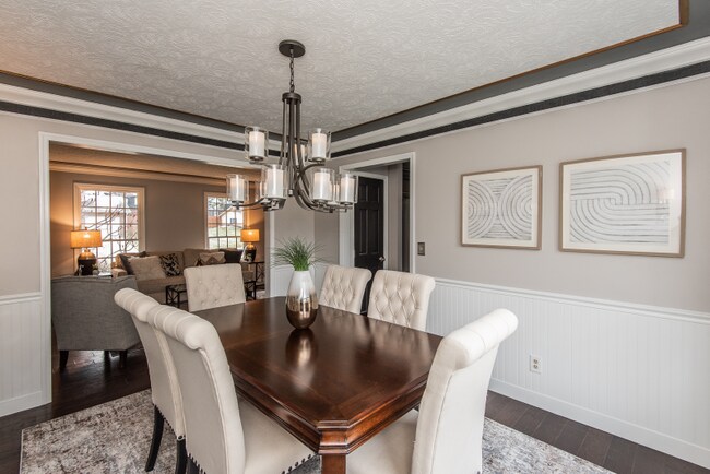 Building Photo - 1902 Cheyenne Dr