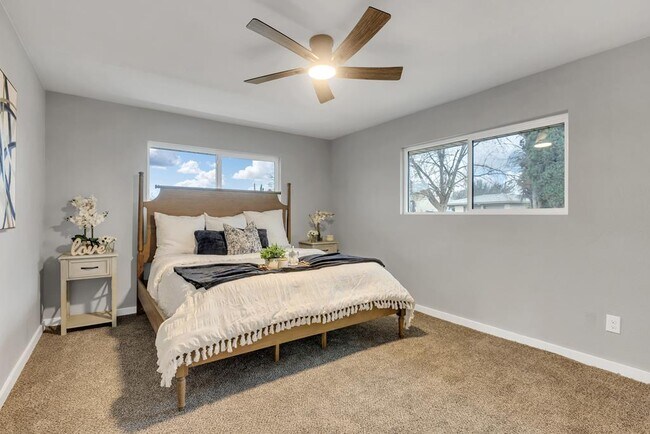 Building Photo - 3933 Wood Ct