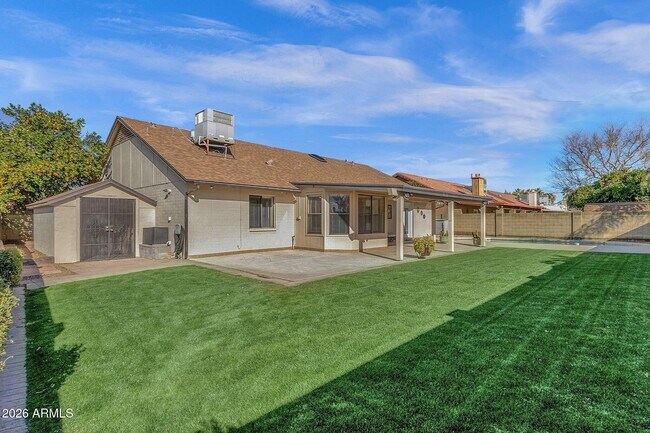 Building Photo - 4307 E Karen Dr