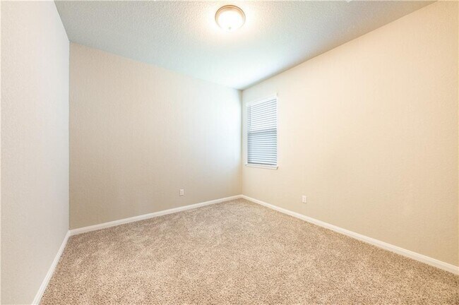 Building Photo - 109 Jubilee Dr