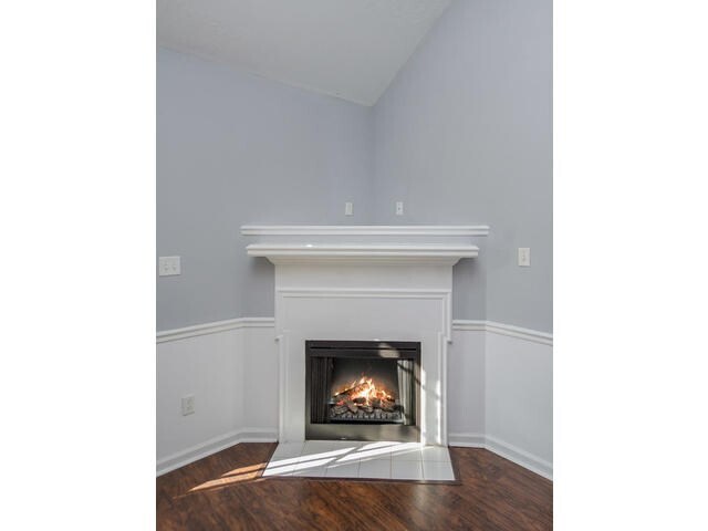 Building Photo - 7641 Pleasantville Way