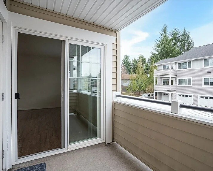 Building Photo - 13405 97th Ave E