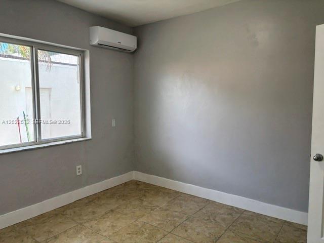 Building Photo - 2059 SW 7th St