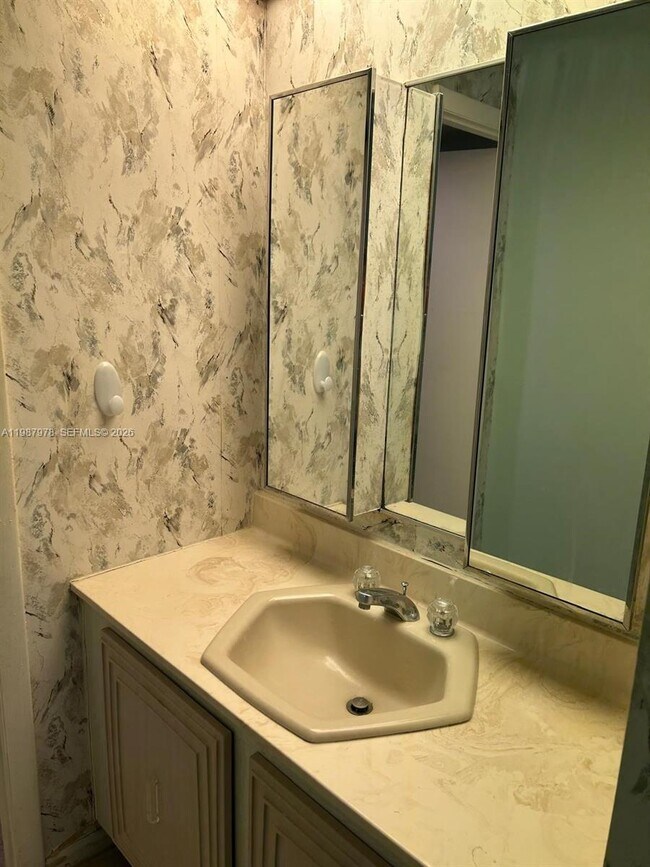 Building Photo - 3821 Environ Blvd