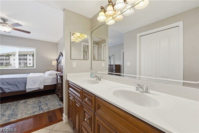 Building Photo - 7822 Great Heron Way