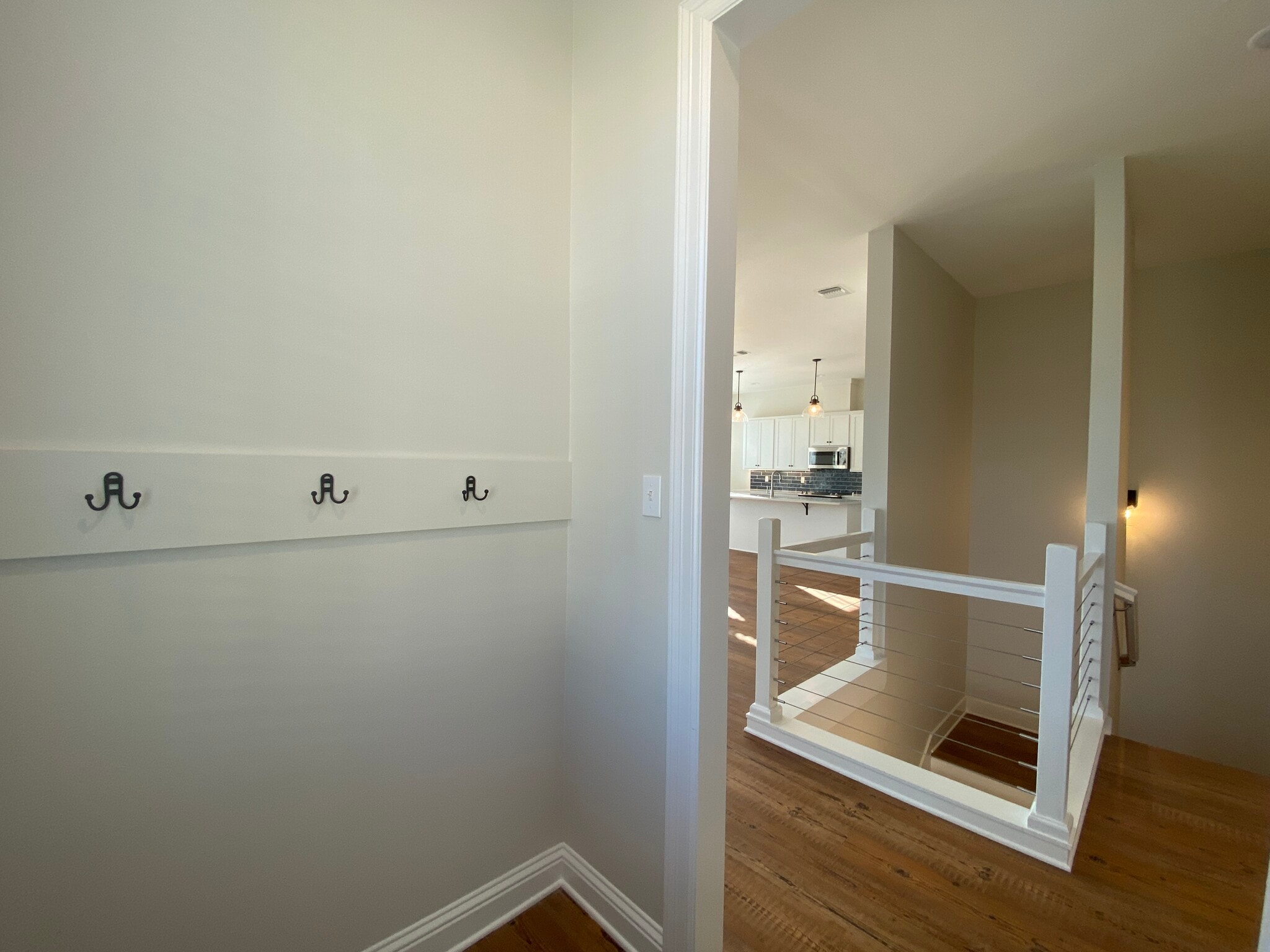 Building Photo - 1028 Bridgewater Ave