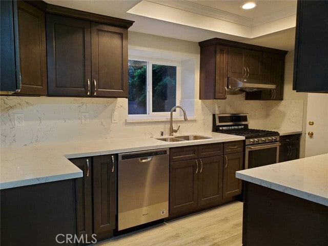 Building Photo - 423 E Duarte Rd