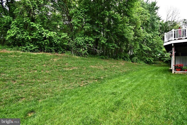 Building Photo - 2304 Lennon Ln