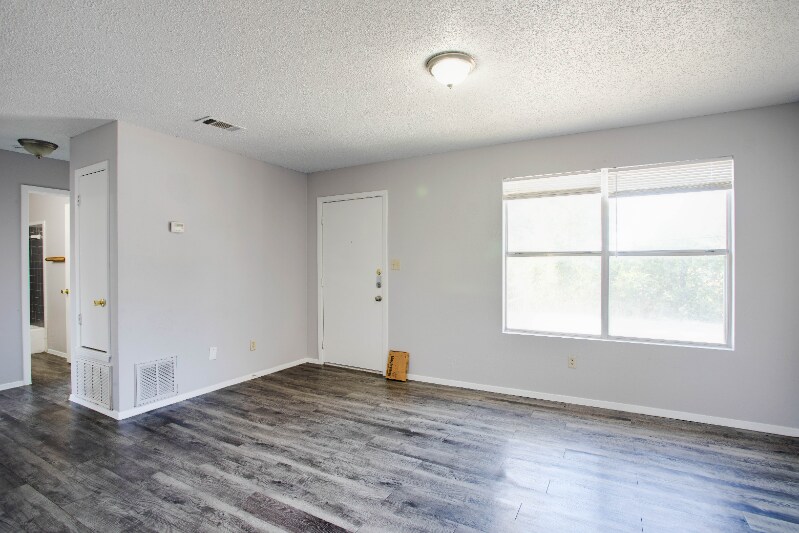 Building Photo - 20105 San Marcos Hwy