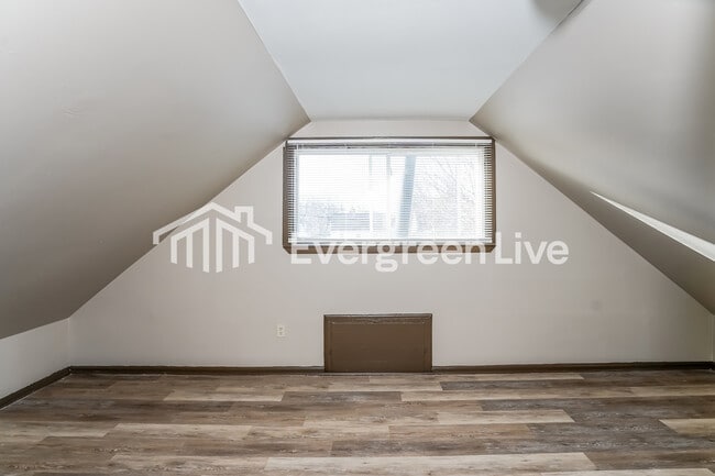 Building Photo - 5147 N 58th St