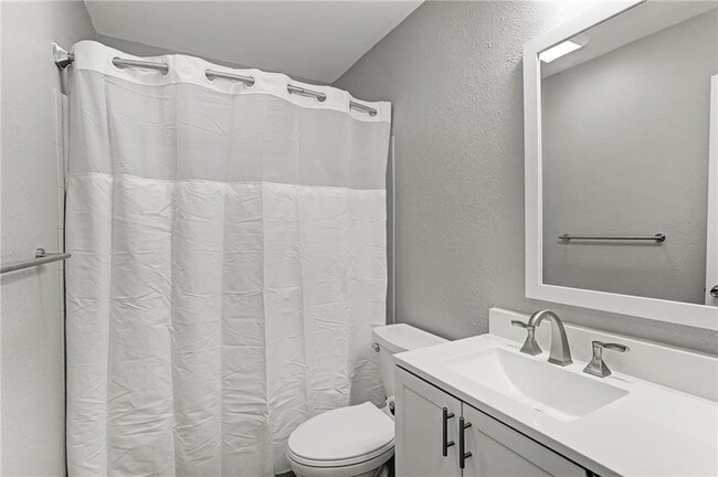 Building Photo - 1774 Cricket Hollow Dr