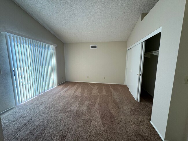 Building Photo - 30235 Cupeno Ln