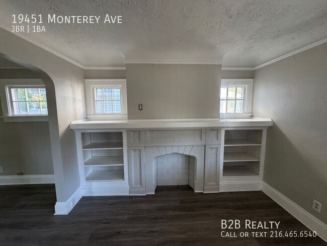 Building Photo - 19451 Monterey Ave