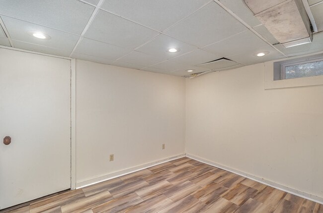 Building Photo - 2 Bed | 1 Bath Across From Coon Lake