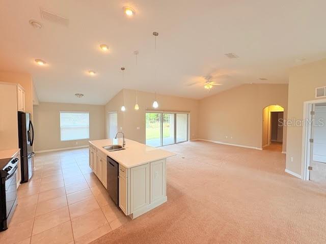 Building Photo - 9 Lewis Pl