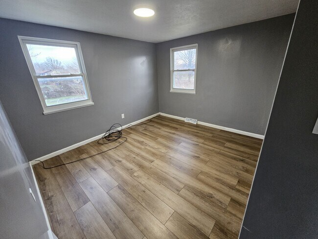 Building Photo - 7305 Carson Ave