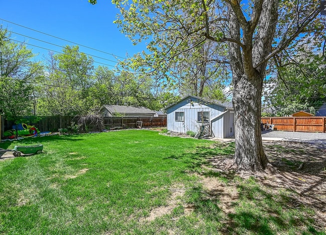 Building Photo - 4265 Brentwood St