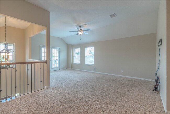Building Photo - 2259 Golden Laurel Dr