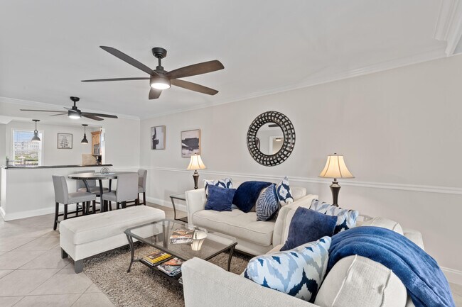 Building Photo - 2871 N Ocean Blvd