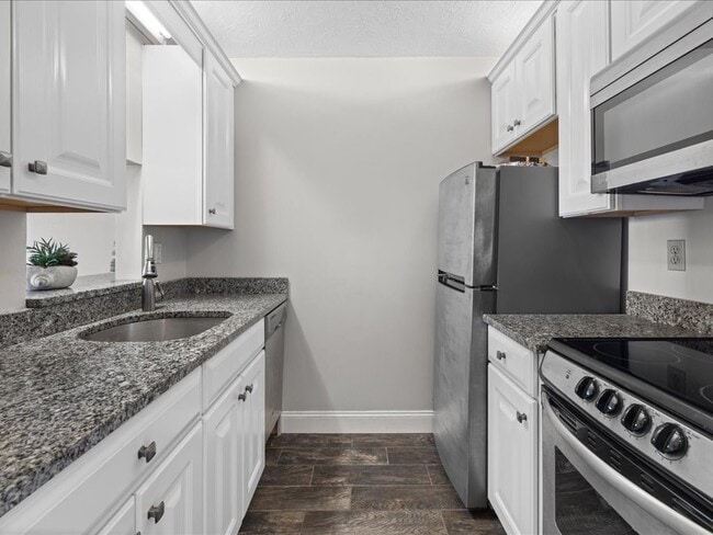 Building Photo - 133 Commander Shea Blvd