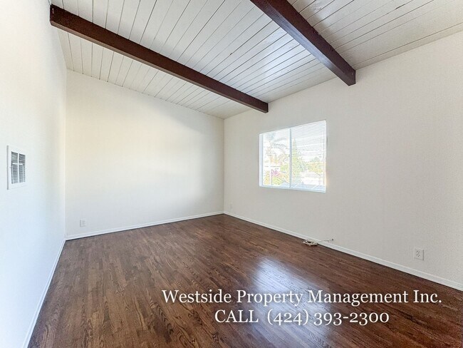 Building Photo - 5319 Inglewood Blvd