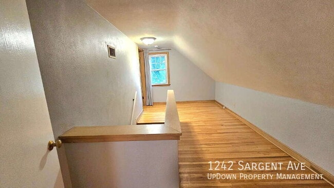 Building Photo - 1242 Sargent Ave