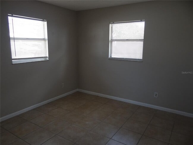 Building Photo - 11017 126th Ave N