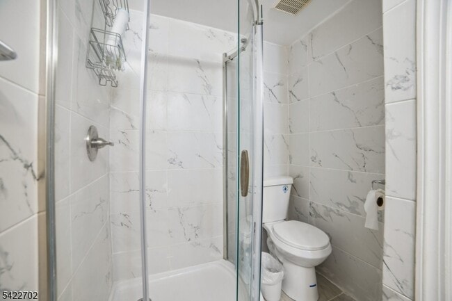 Building Photo - 21 Grove St