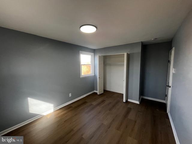 Building Photo - 319 Columbia Ave