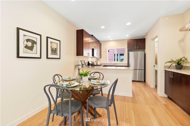 Building Photo - Must See Beautiful Townhome with option to...