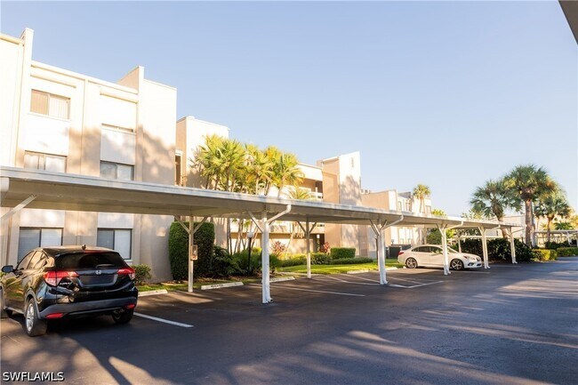 Building Photo - 3655 Boca Ciega Dr