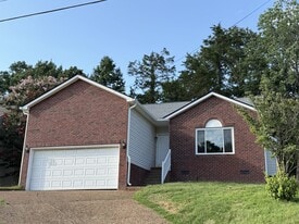 Building Photo - 1509 Sudbury Ct