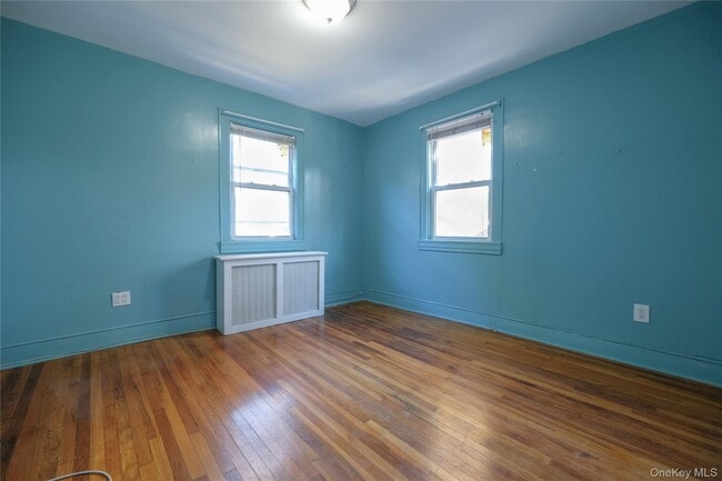 Building Photo - 440 Sixth Ave