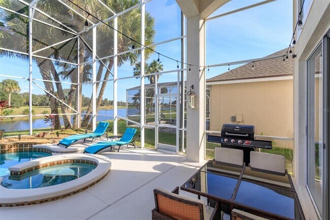 Building Photo - 1703 Golfview Dr