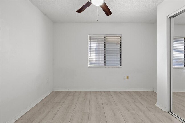 Building Photo - 1064 Lotus Pkwy