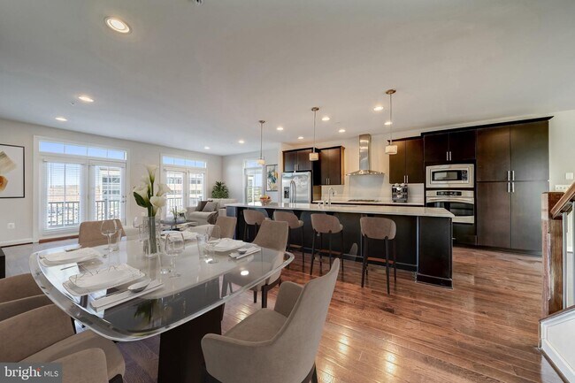 Building Photo - 20752 Duxbury Terrace