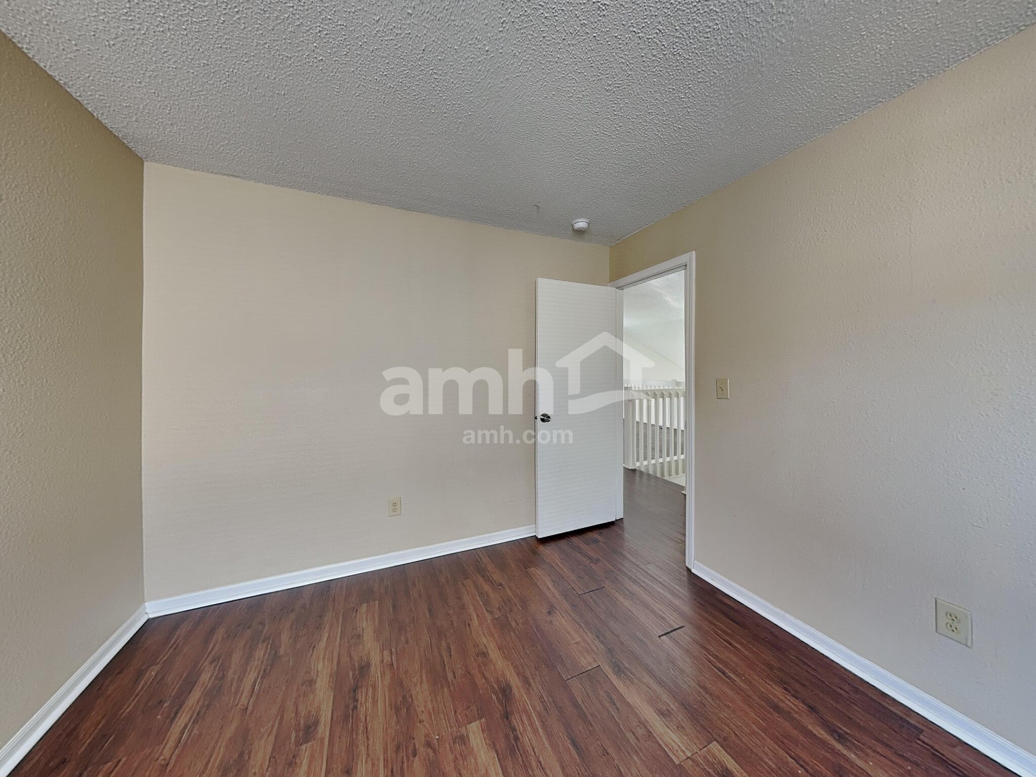 Building Photo - 4323 Autumn Crest Ct