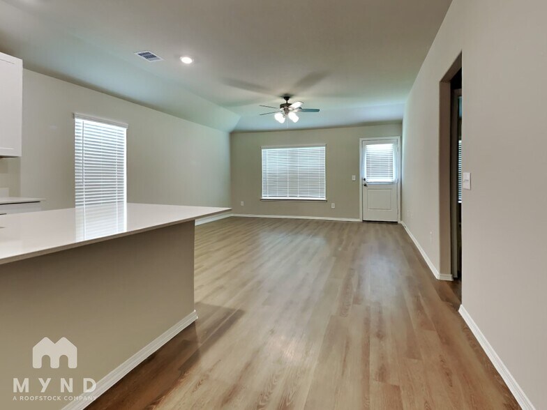 Building Photo - 1447 Cedar Plns Ct